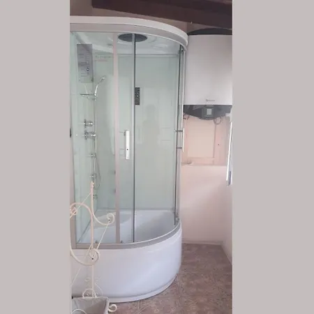 нестандартно бутиково студио за двама романтика Varna