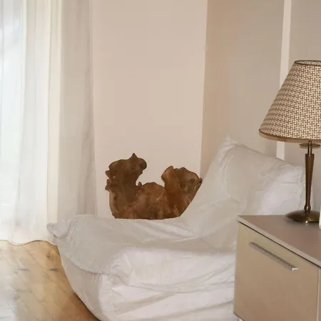 нестандартно бутиково студио за двама романтика Appartement Varna