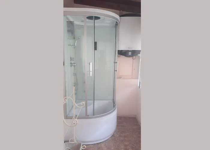 нестандартно бутиково студио за двама романтика Varna