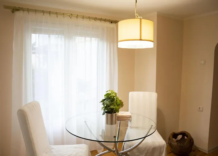 нестандартно бутиково студио за двама романтика